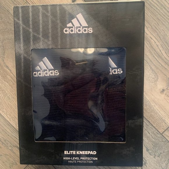 NWT ADIDAS ELITE HIGH LEVEL PROTECTION KNEEPAD 1 PAIR 2 PADS BLACK & WHITE S, M - Picture 1 of 7